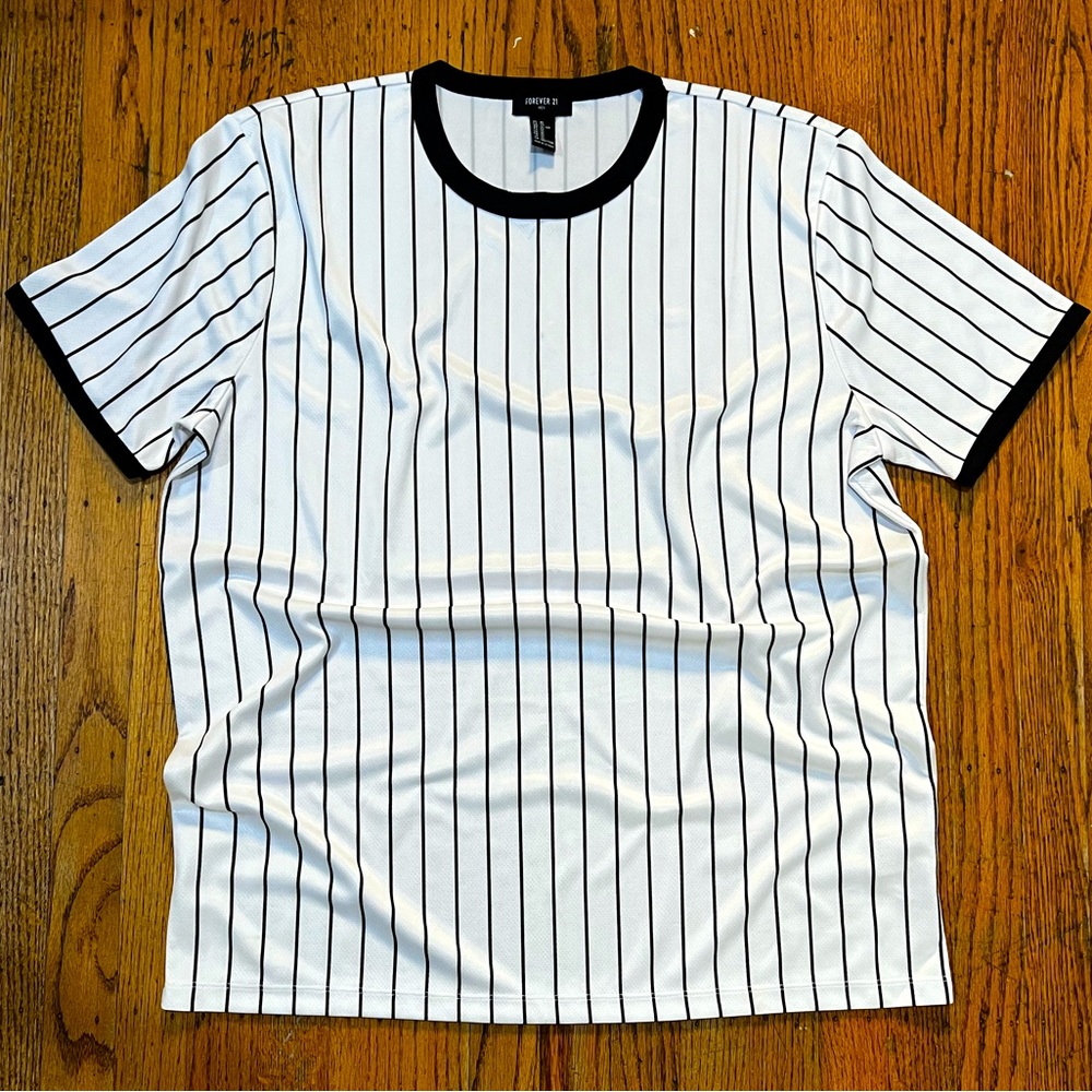 Forever 21 Men Striped Mesh T Shirt